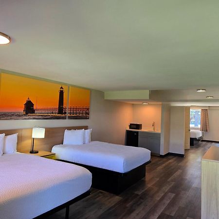 Days Inn And Suites By Wyndham Port Huron Εξωτερικό φωτογραφία