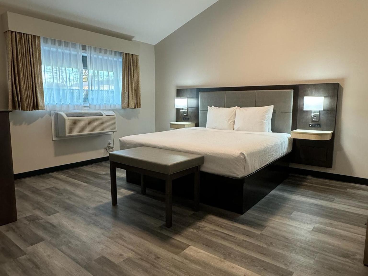 Days Inn And Suites By Wyndham Port Huron Εξωτερικό φωτογραφία