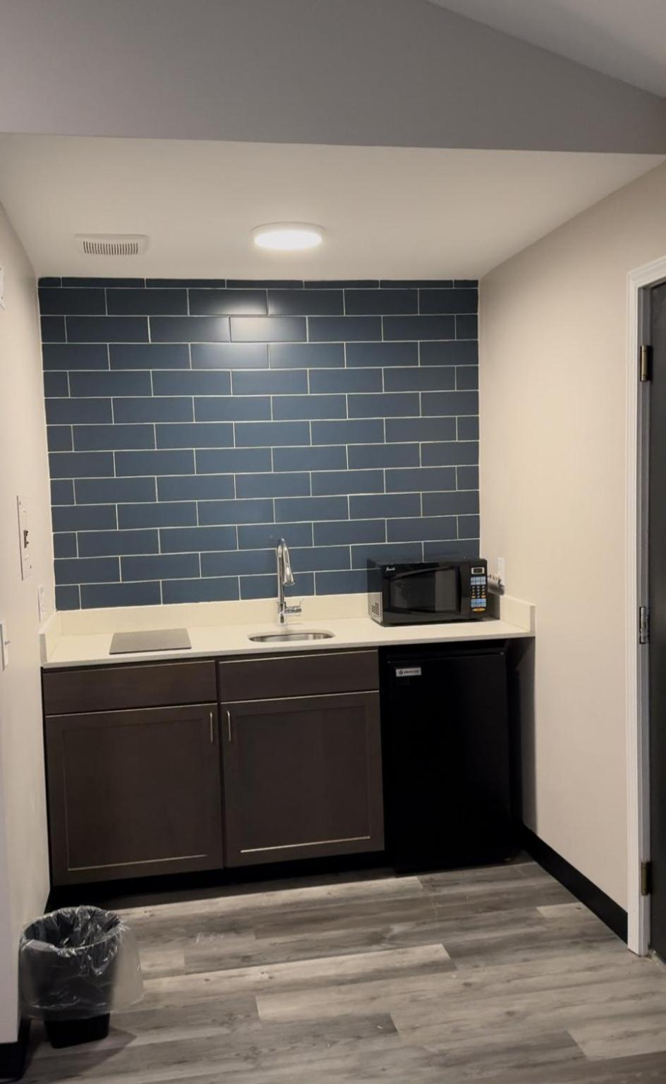 Days Inn And Suites By Wyndham Port Huron Εξωτερικό φωτογραφία